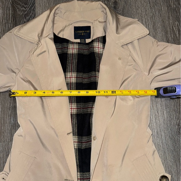 London Fog Spring/Fall Trench Style Raincoat Size Adult Medium - Picture 14 of 15